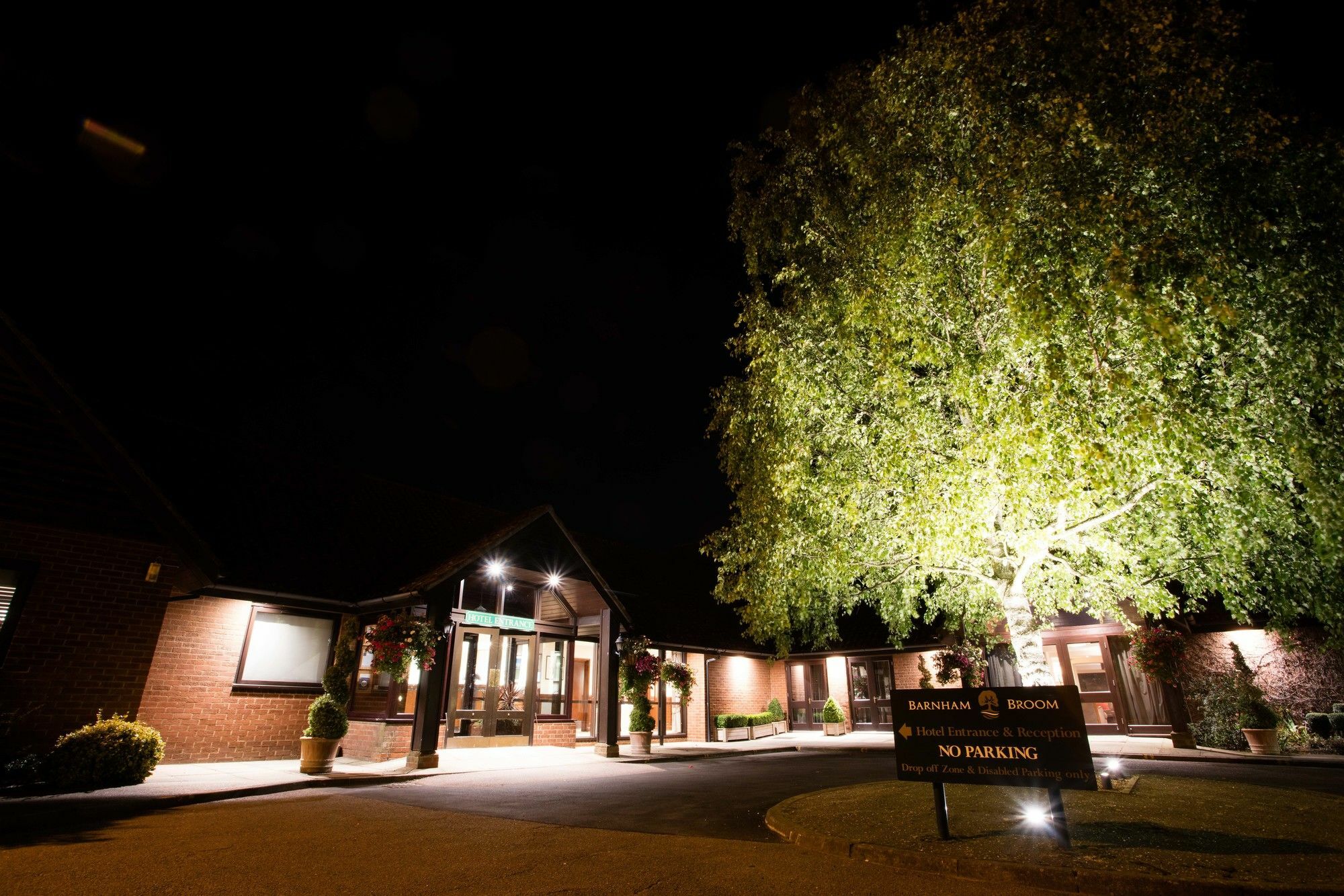 Barnham Broom Hotel, Golf & Spa Colton  Exteriör bild